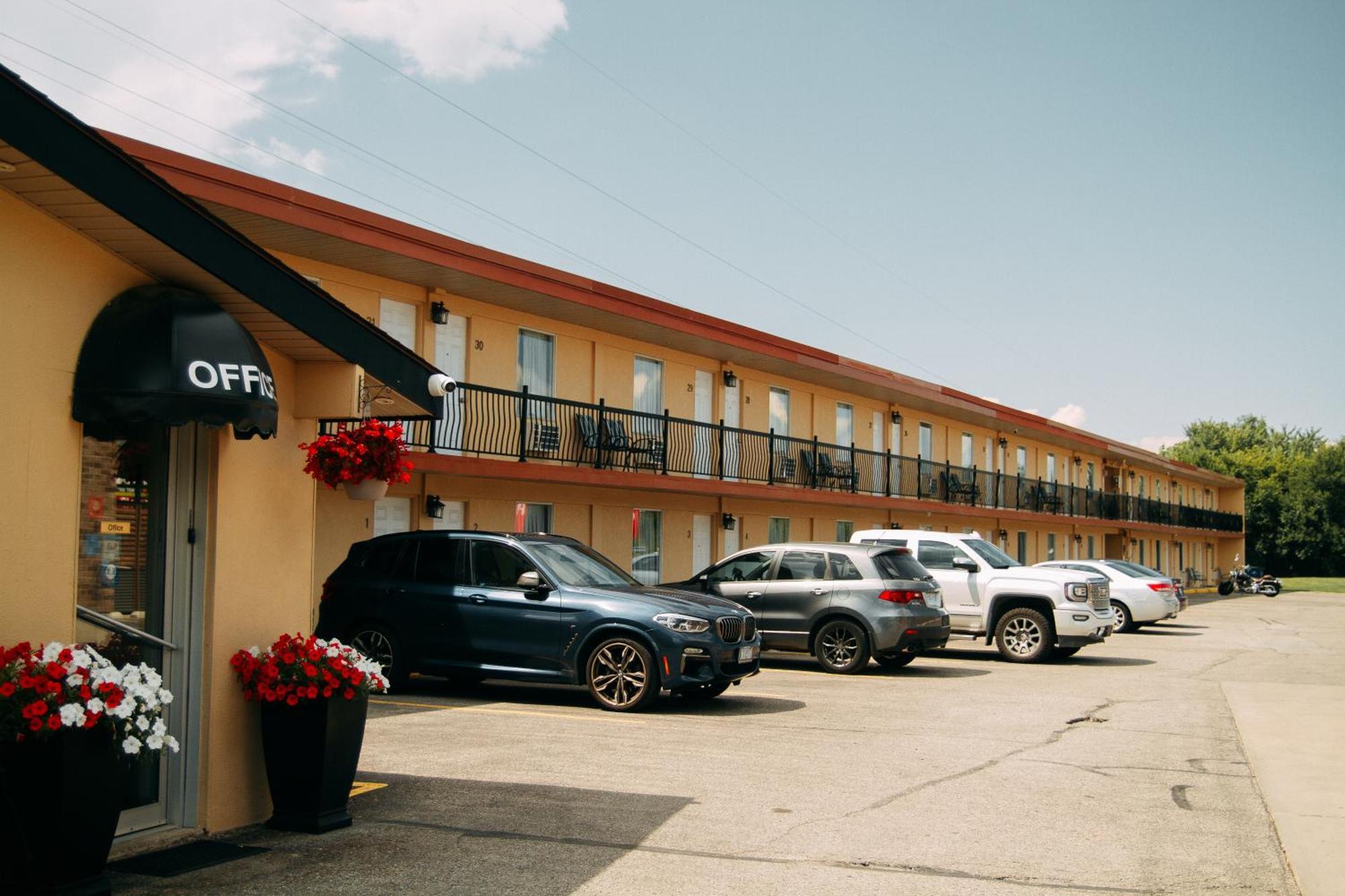 Saxony Motel Chatham-Kent Luaran gambar